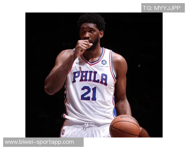 克拉克斯顿强势表现一攻一防完美配合助力球队稳住局势