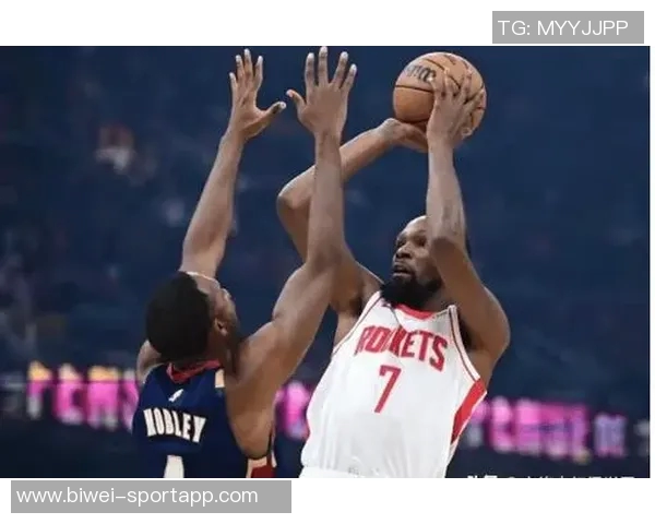 杜兰特谈赛后趣事与乌度卡的深厚友谊引发关注